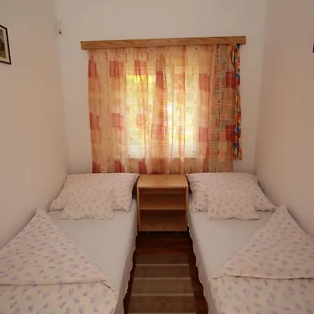 Appartamento Lonci *